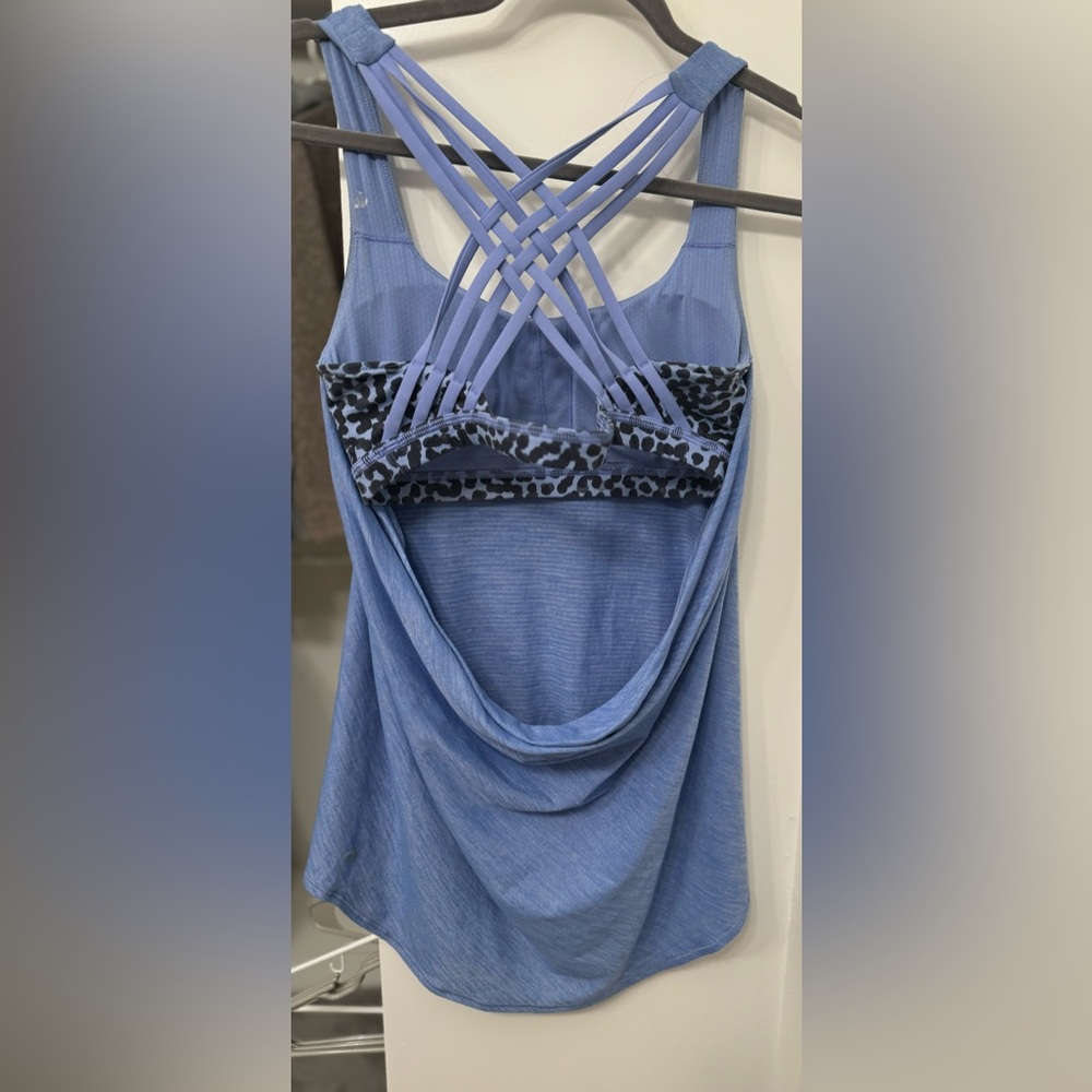 Lululemon Free to Be Wild Tank with built in bra.